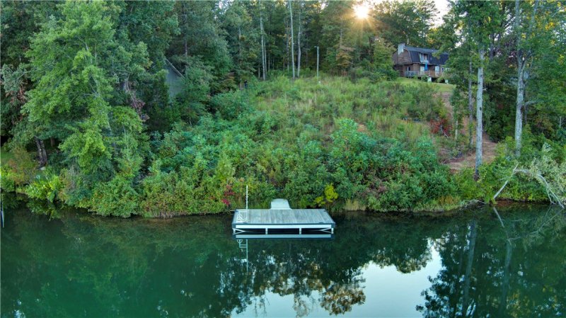 Property image 2 at 330 Whitewater Lake Road, Tamassee, SC 29686