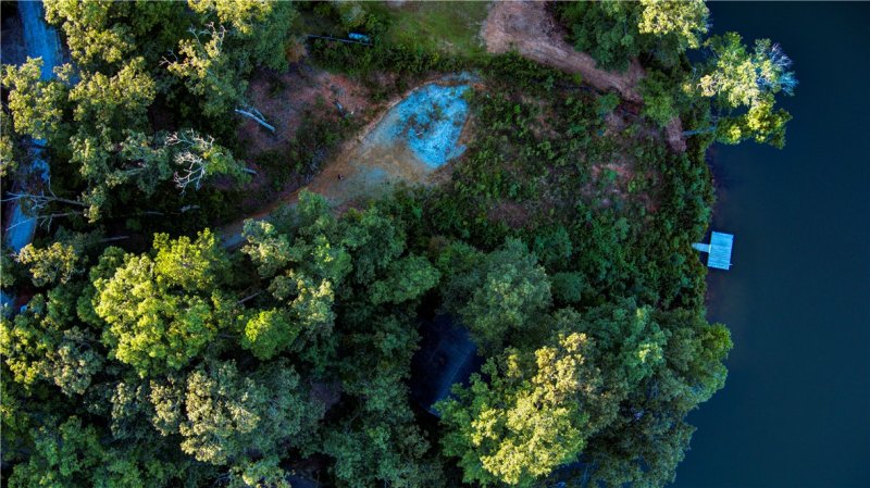 Property image 4 at 330 Whitewater Lake Road, Tamassee, SC 29686