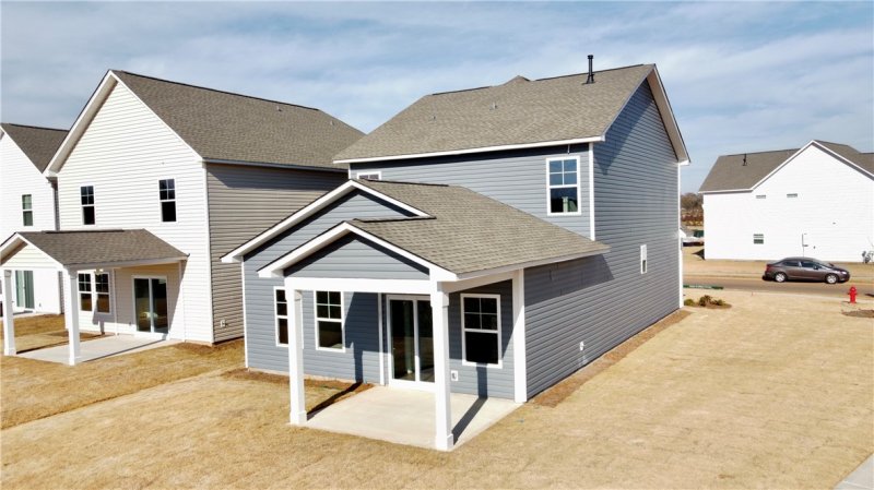 Property image 3 at 322 Phillips Drive, Pendleton, SC 29670