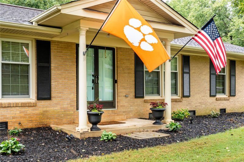 Property image 5 at 2808 Little Creek Drive, Anderson, SC 29621