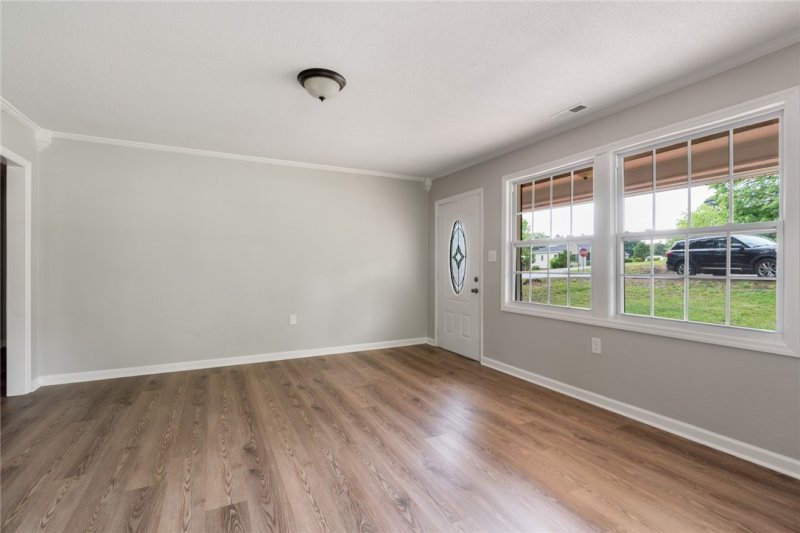 Property image 4 at 300 Azalea Drive, Anderson, SC 29625