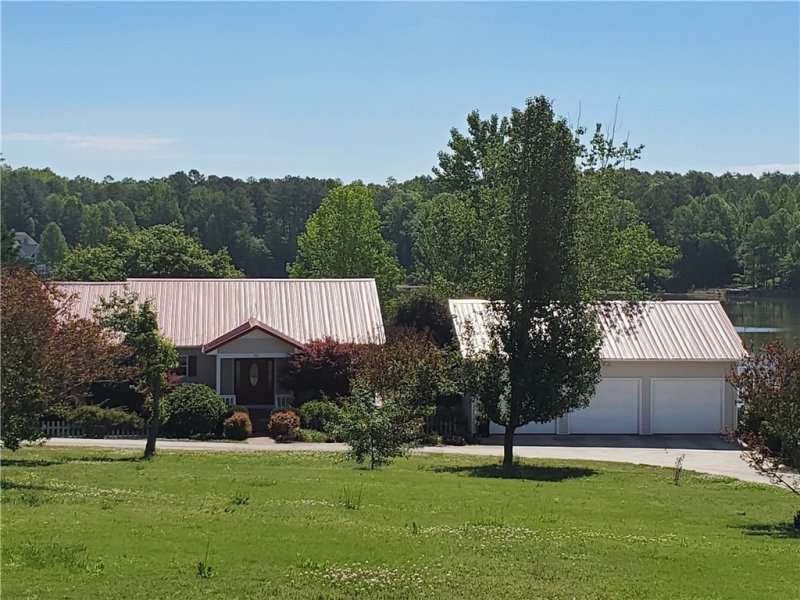 Property image 4 at 201 The Bear Boulevard, Tamassee, SC 29686