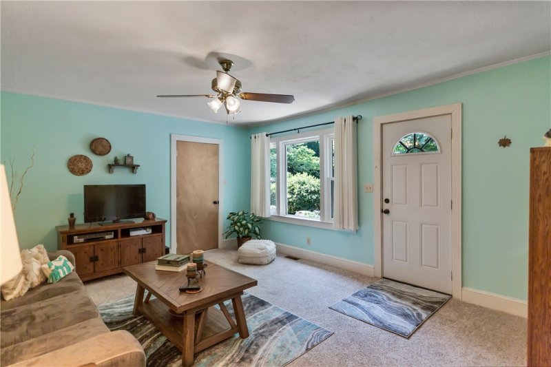 Property image 3 at 612 Ferry Street, Anderson, SC 29621