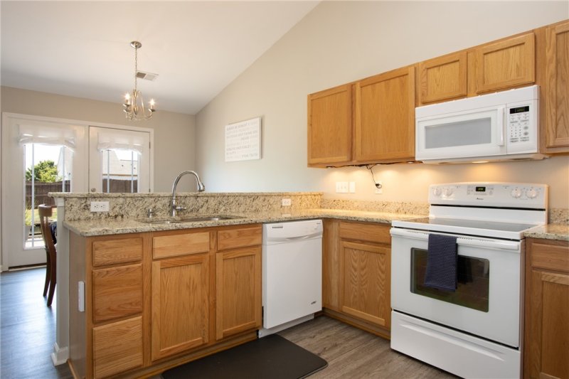 Property image 3 at 103 Becket Court, Greenville, SC 29605