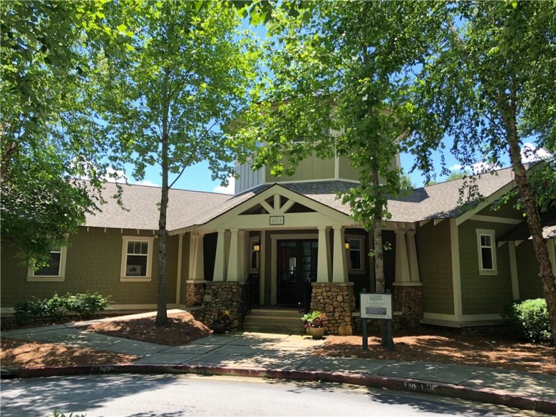 833 Old Greenville Highway