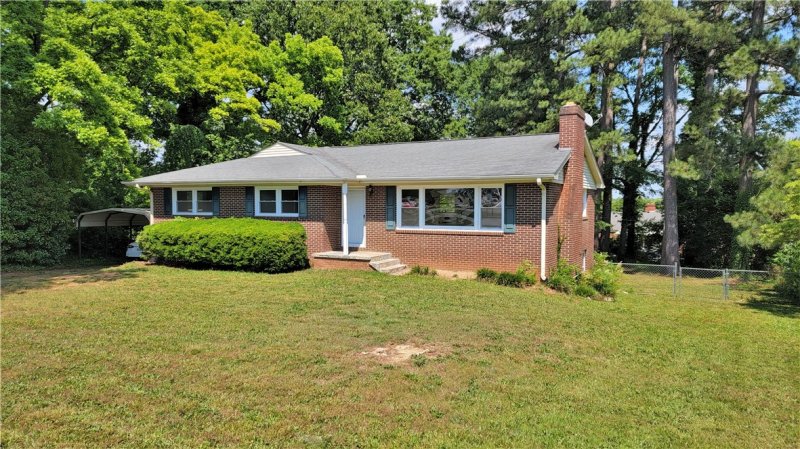 Property image 4 at 522 Fredericks Street, Anderson, SC 29621