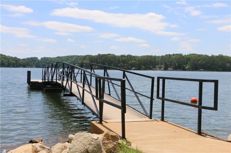 Property image 5 at 110 Quail Hollow Drive, Westminster, SC 29693