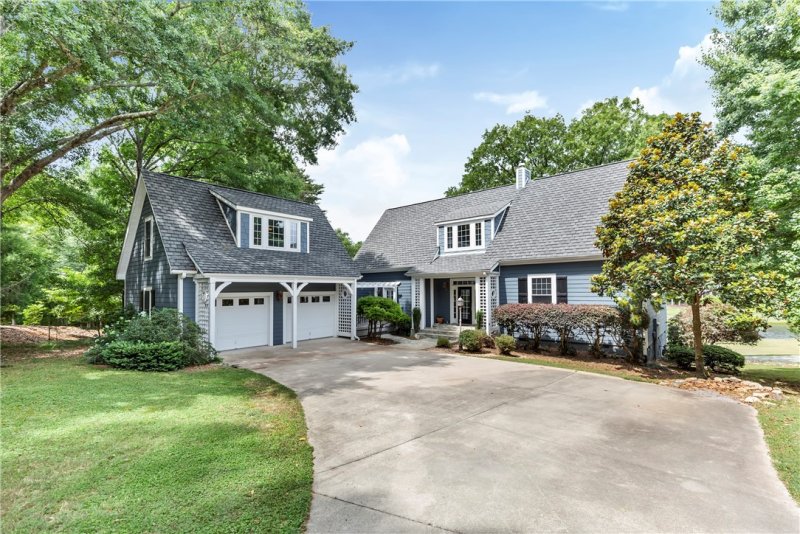 4608 Barn Hill Drive