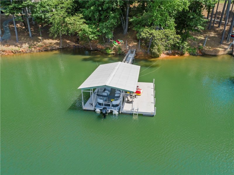 Property image 2 at 1008 Shore Drive, Anderson, SC 29625