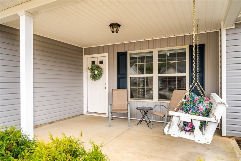 Property image 3 at 1015 Saint Charles Way, Anderson, SC 29621