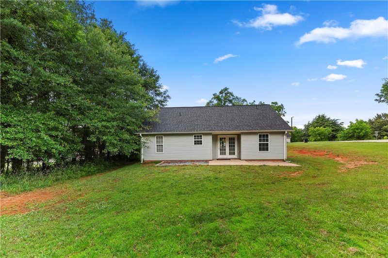 Property image 4 at 305 Ramsey Road, Anderson, SC 29621