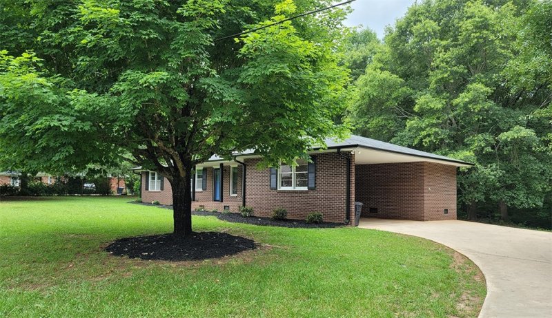 Property image 2 at 109 Wedgewood Road, Anderson, SC 29621