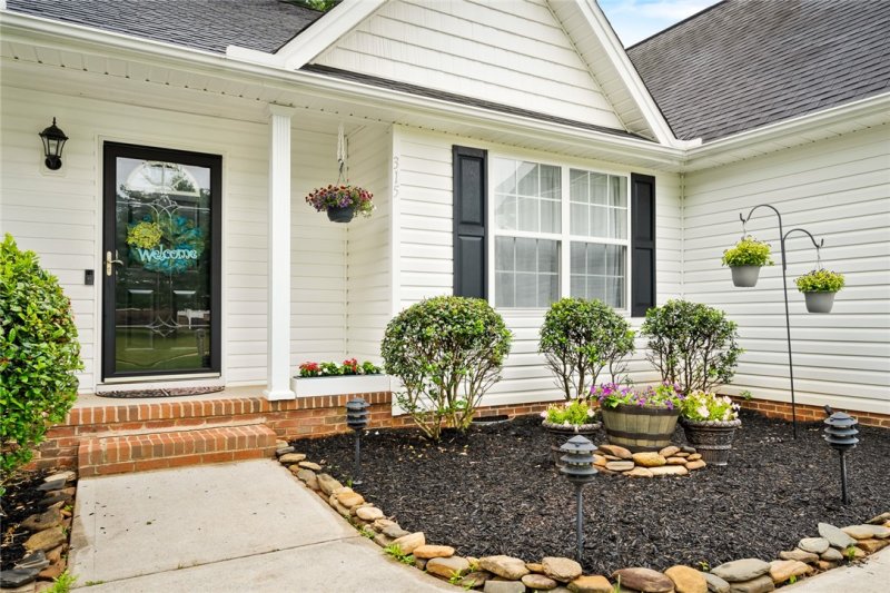 Property image 5 at 315 Regency Circle, Anderson, SC 29625
