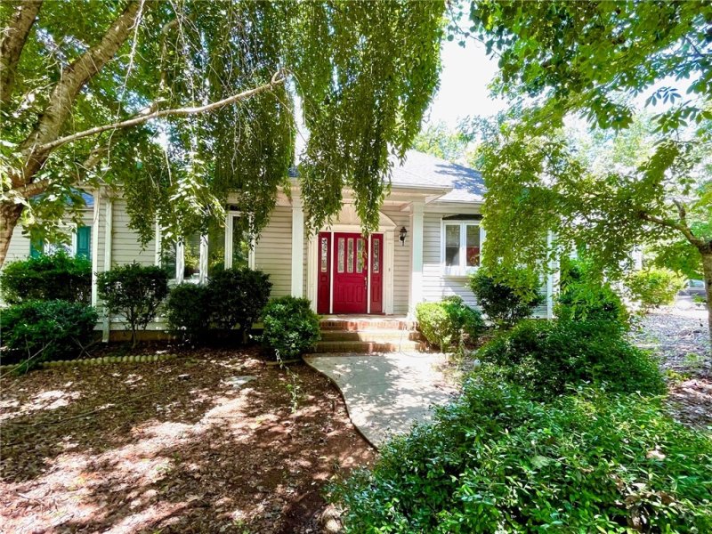 Property image 2 at 111 Beacon Ridge Circle, Salem, SC 29676