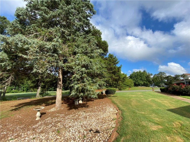 Property image 2 at 1305 Summers Drive, Pendleton, SC 29670