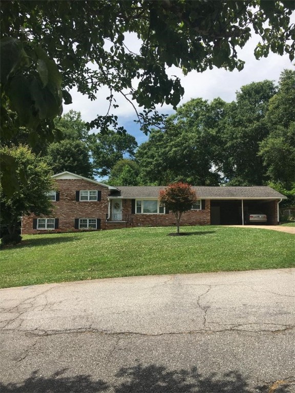 Property image 2 at 215 Hillandale Road, Liberty, SC 29657