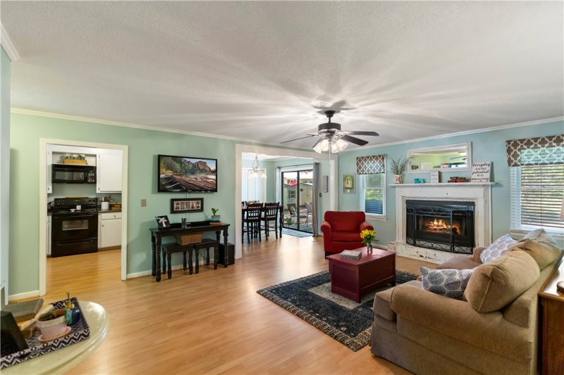 Property image 5 at 303 Old Colony Court, Anderson, SC 29621