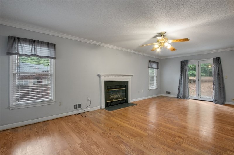 Property image 5 at 840 Shoresbrook Drive, Spartanburg, SC 29301