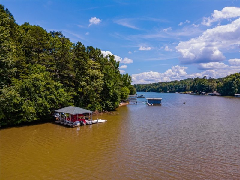 Property image 4 at 141 Waters Edge Lane, West Union, SC 29696