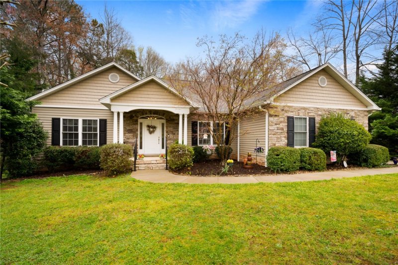 Property image 2 at 109 Ashley Road, Clemson, SC 29631