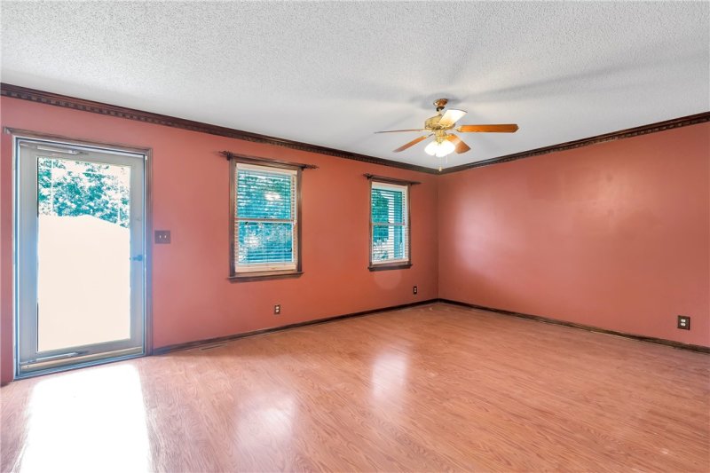 Property image 5 at 348 Springdale Avenue, Liberty, SC 29657