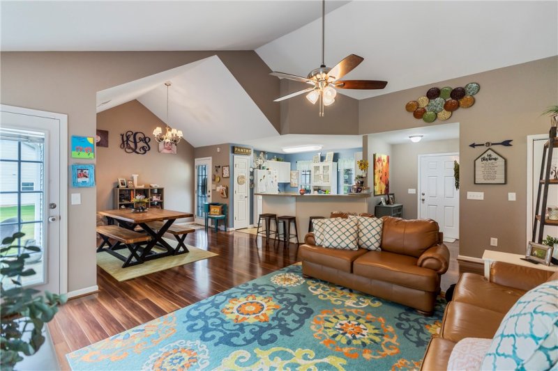 Property image 4 at 1001 Stoneham Circle, Anderson, SC 29626