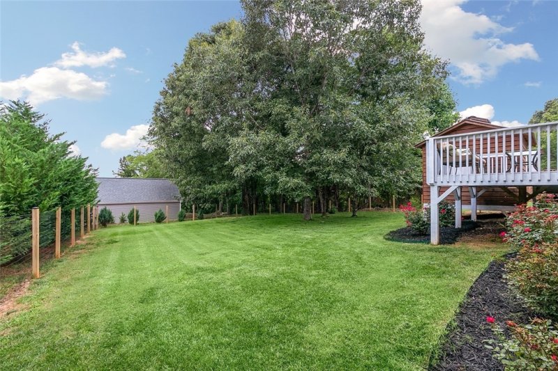 Property image 5 at 704 Knox Road, Seneca, SC 29672