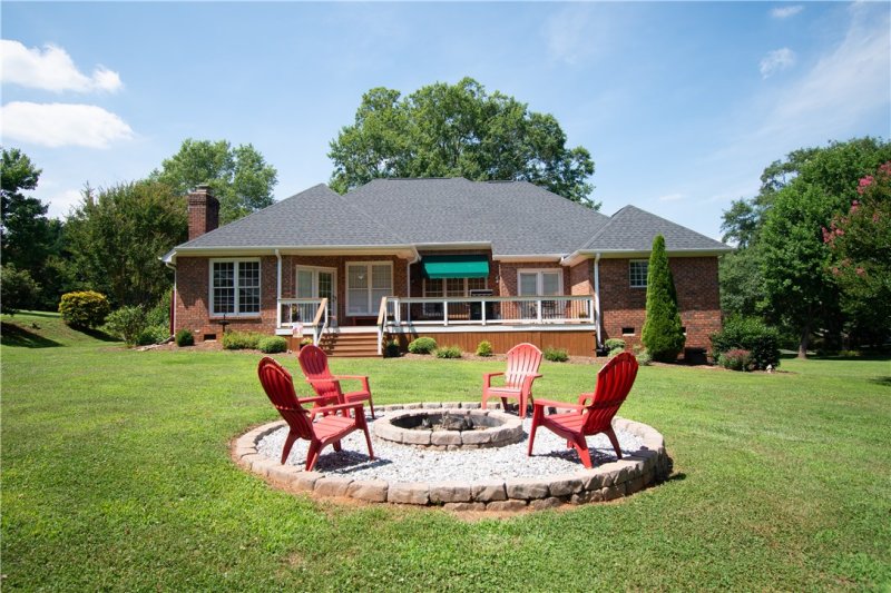 Property image 2 at 602 Hopewell Ridge, Anderson, SC 29621