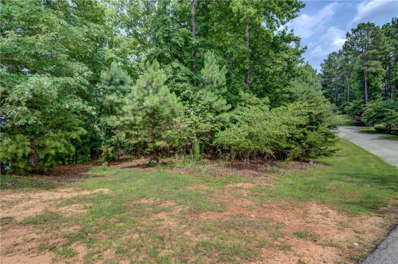 Property image 4 at 118 Mountain Shore Trail, Six Mile, SC 29682