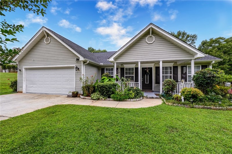 Property image 2 at 462 Guyton Road, Williamston, SC 29697