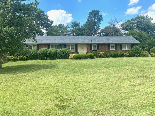 102 Stonehaven Drive