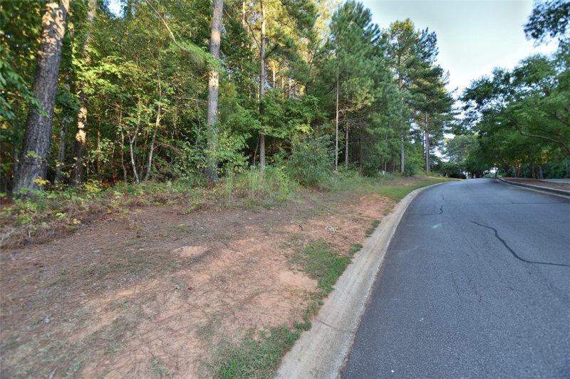 Property image 3 at 601 Waterside Crossing, Seneca, SC 29672