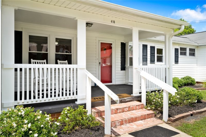 Property image 4 at 418 Church Street, Pendleton, SC 29670