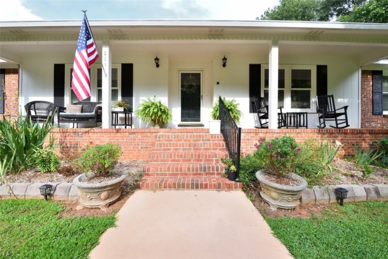 Property image 4 at 211 Kings Way, Clemson, SC 29631