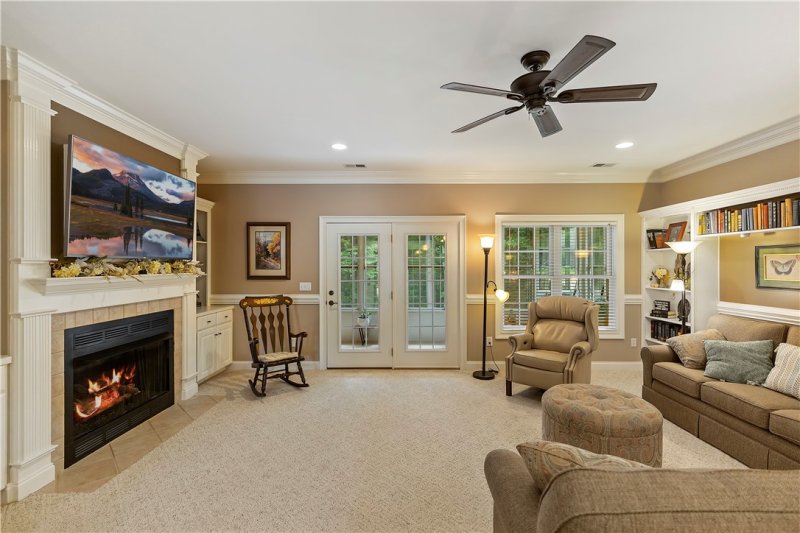 Property image 3 at 208 Steepleton Way, Seneca, SC 29672