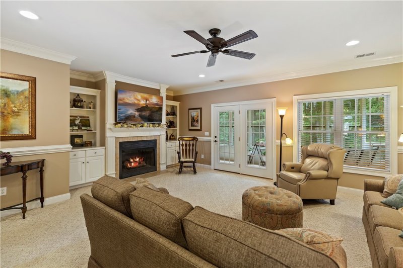 Property image 4 at 208 Steepleton Way, Seneca, SC 29672