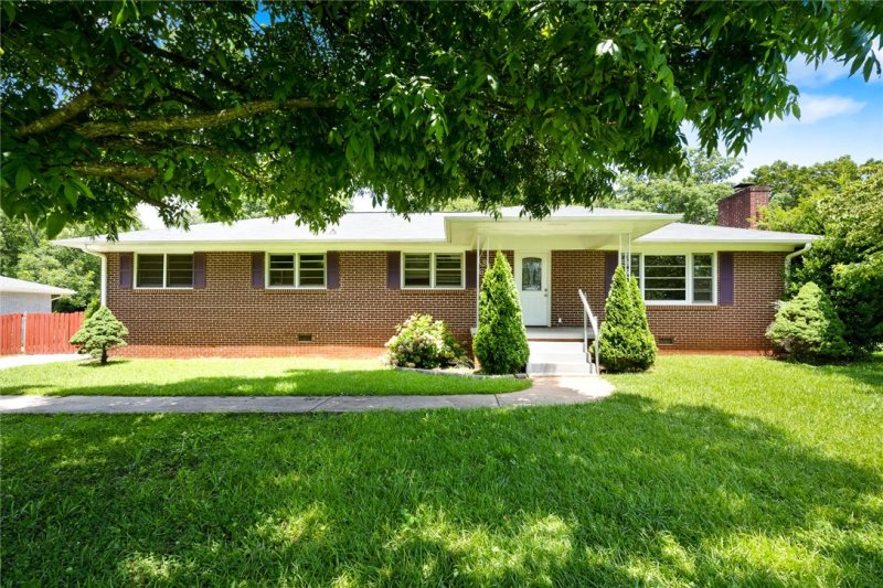 Property image 4 at 2607 McKinley Drive, Anderson, SC 29621