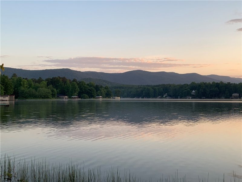 Property image 4 at 905 Point Place, Tamassee, SC 29686