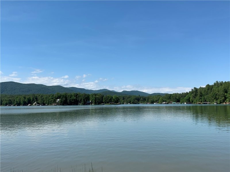 Property image 5 at 905 Point Place, Tamassee, SC 29686