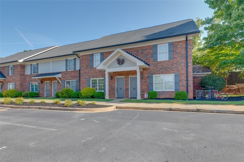 Property image 2 at 209 Calhoun Street, Clemson, SC 29631