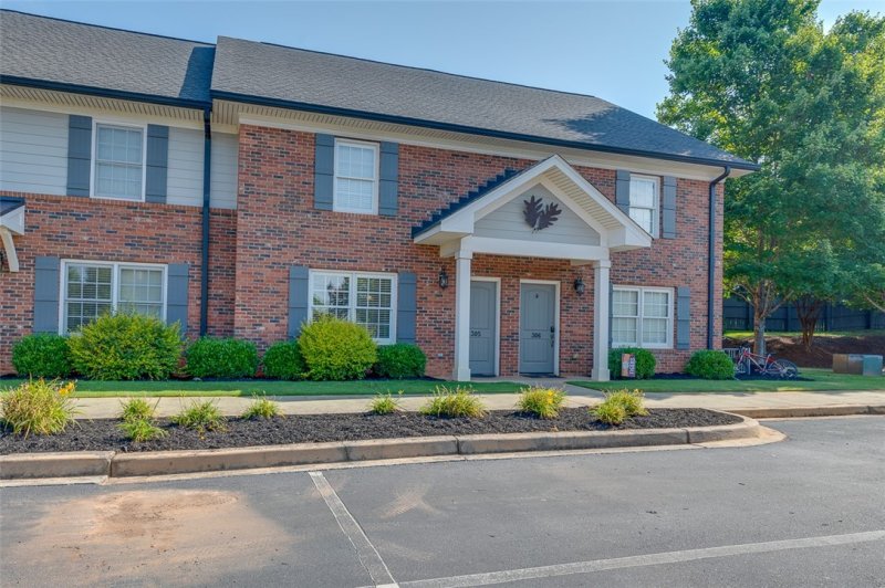 Property image 3 at 209 Calhoun Street, Clemson, SC 29631