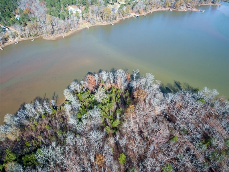 331 Terrapin Pointe Road