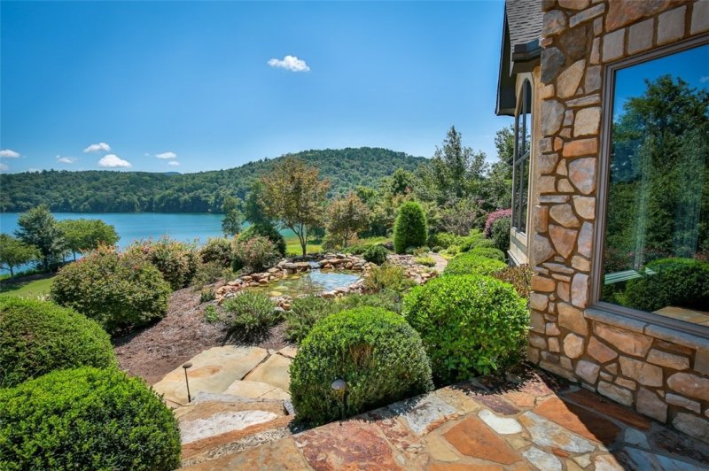 Property image 5 at 241 Long Cove Court, Sunset, SC 29685