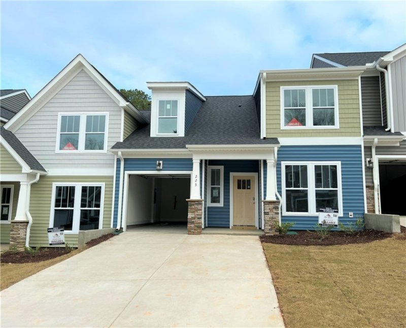 225 Rosecroft Drive