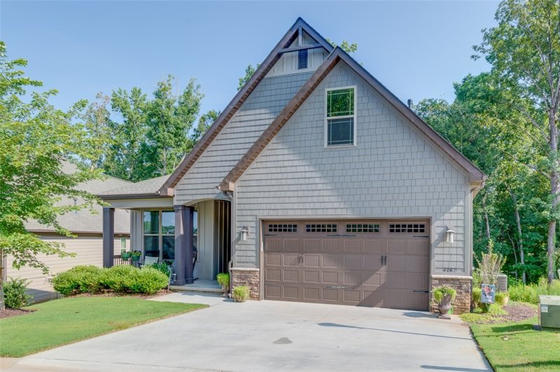 Property image 2 at 3262 Championship Drive, Seneca, SC 29678