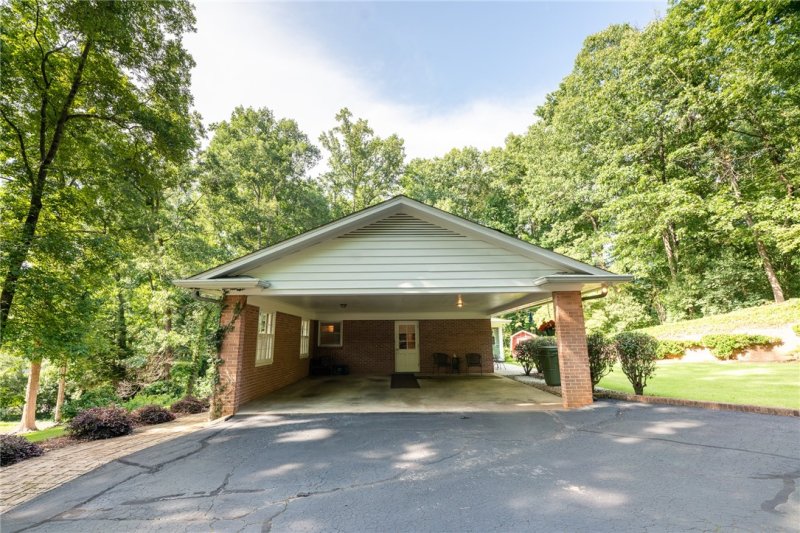 Property image 4 at 205 Tamassee Drive, Clemson, SC 29631