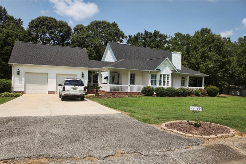 Property image 4 at 104 Quail Trail, Honea Path, SC 29654