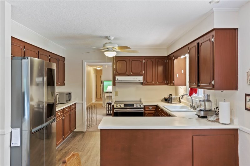 Property image 5 at 204 Sourwood Drive, Seneca, SC 29678