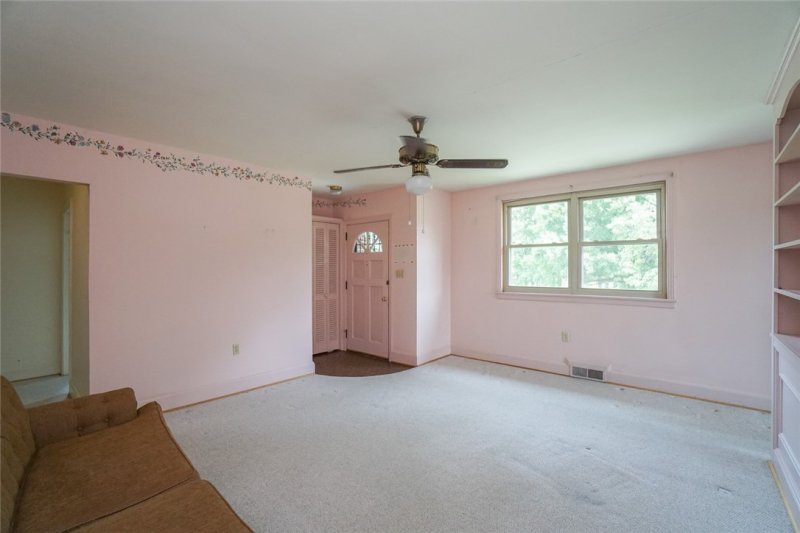 Property image 3 at 207 Beauregard Avenue, Anderson, SC 29625