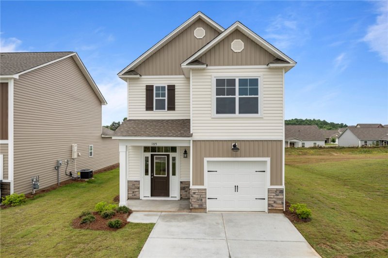 Property image 2 at 105 Weaver Way, Pendleton, SC 29670